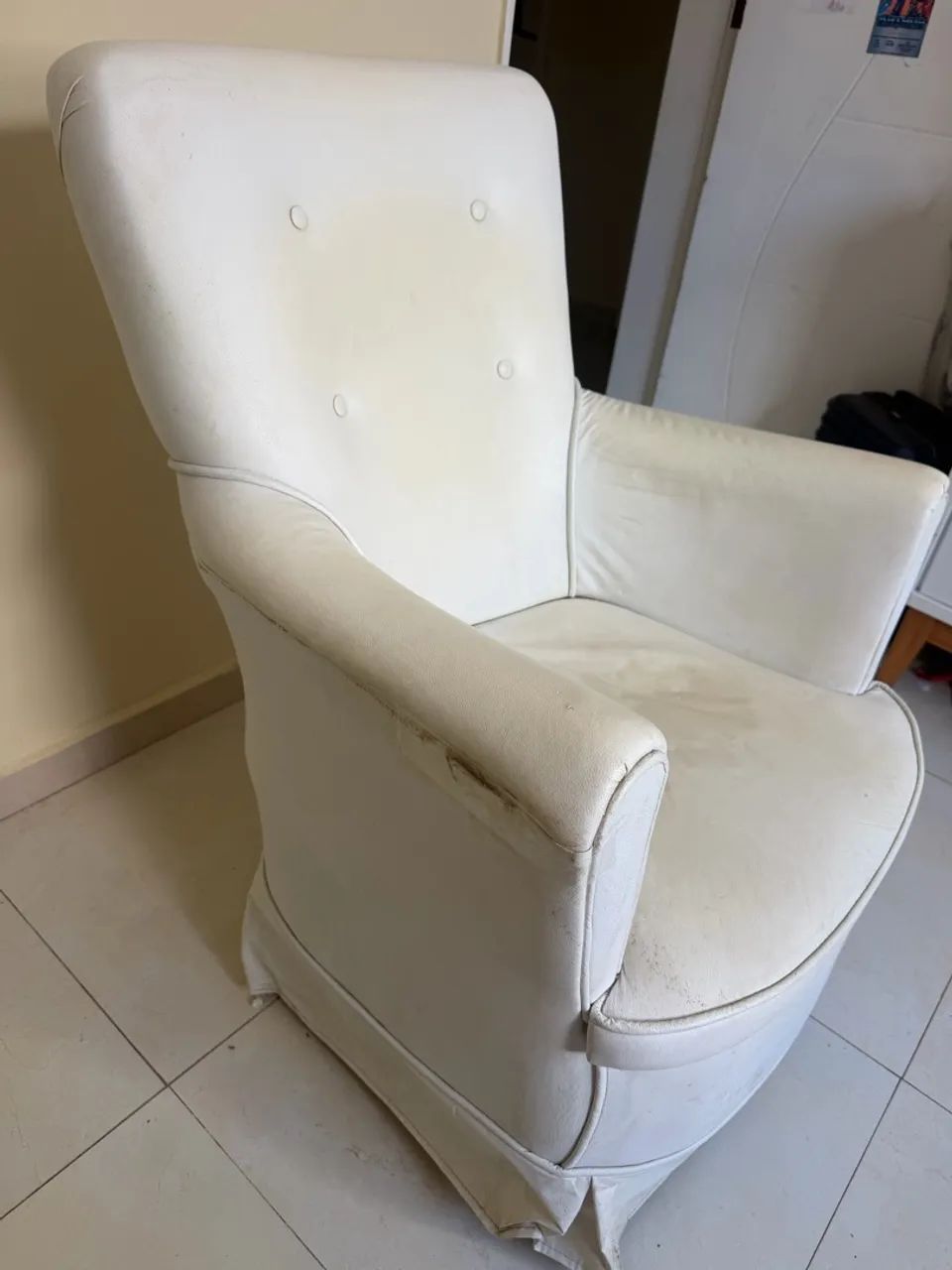 Poltrona de amamentação com puff  - Foto 3