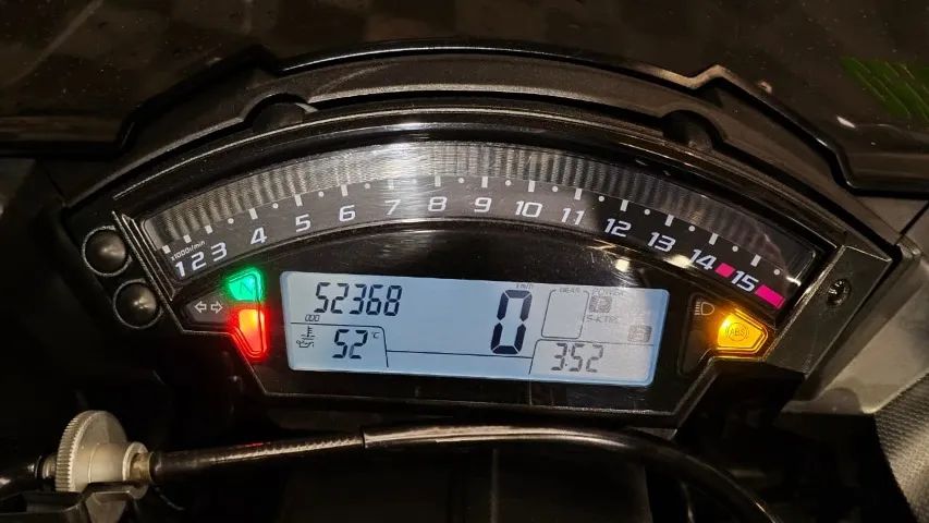 Kawasaki Zx-10/ Zx-10r 1000cc 2013 - 1495115197 | OLX