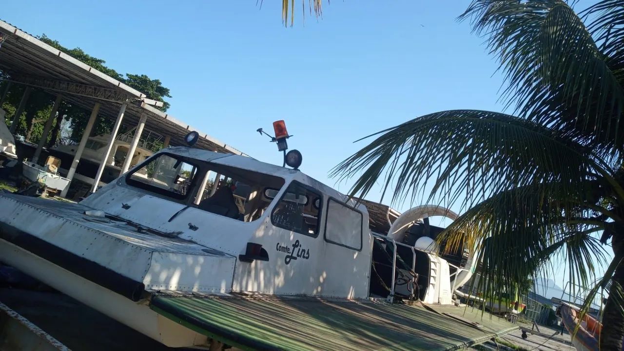 Hovercraft 2000, lancha, barco. - Foto 4