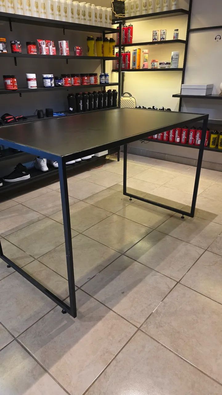 Mesa modelo industrial 1,46x0,80x0,95 - Foto 3