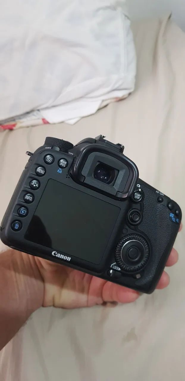 Camera Canon 7D - Foto 4
