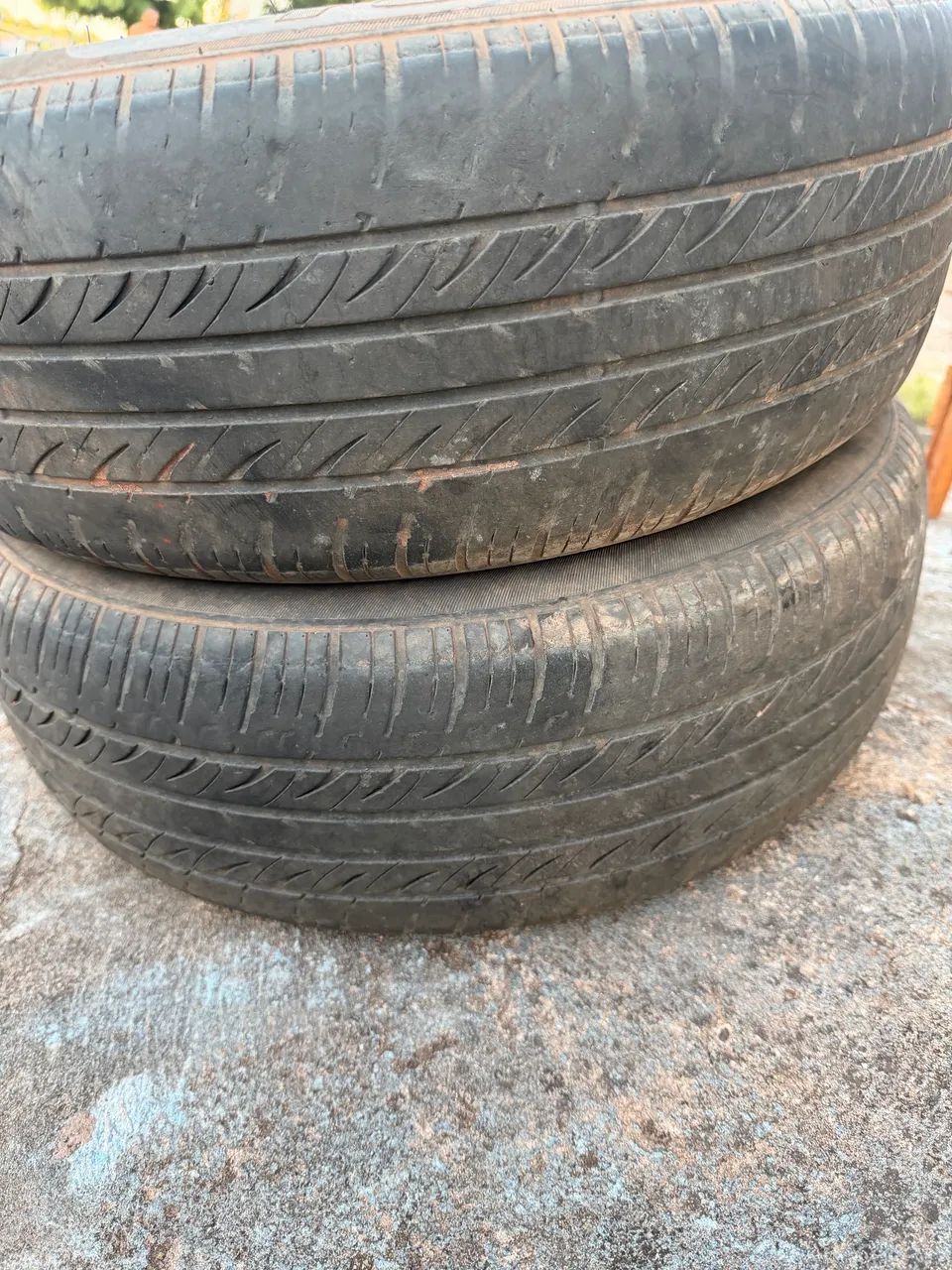 Pneu aro 14 1