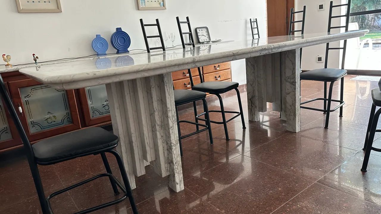Mesa 100% mármore 