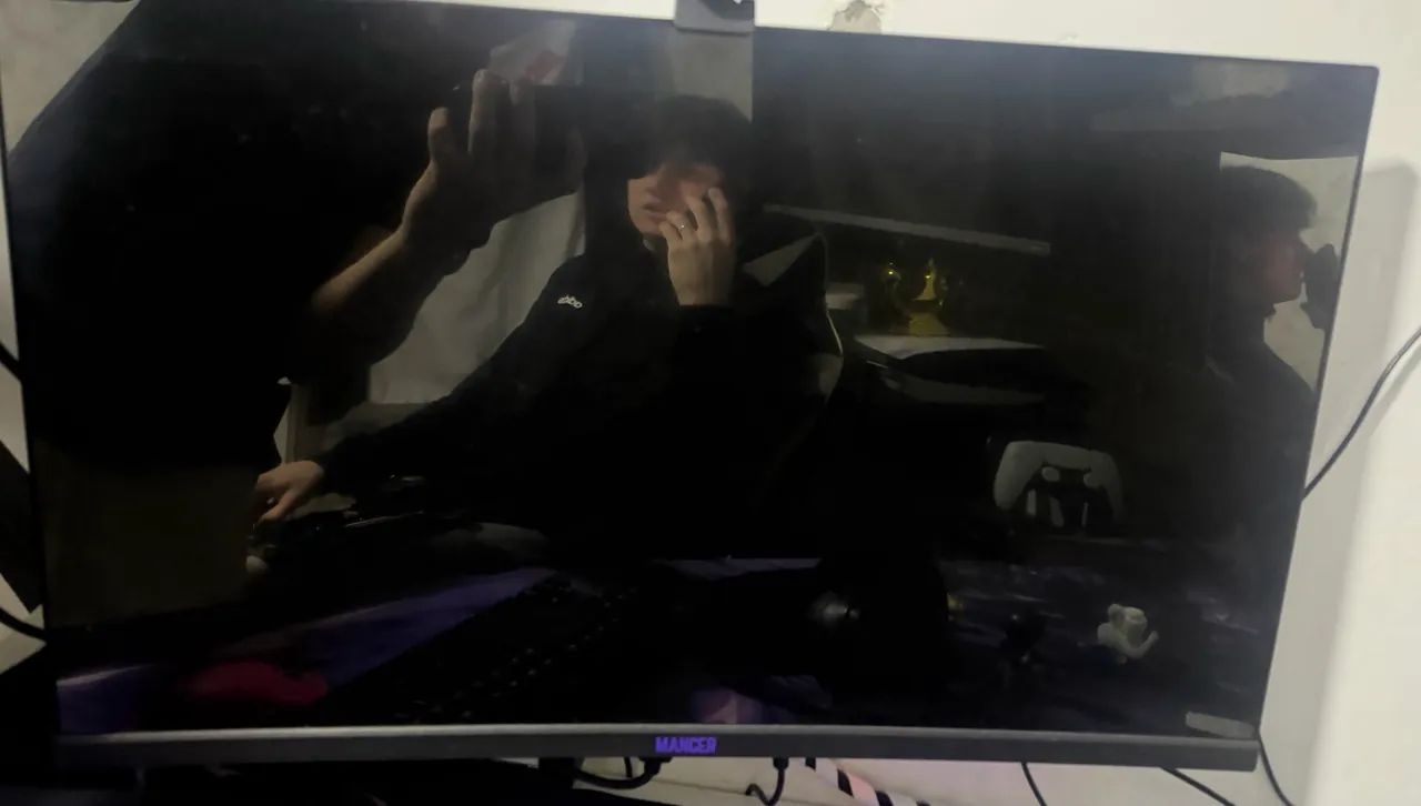 Monitor Gamer 27 polegadas , 240hz
