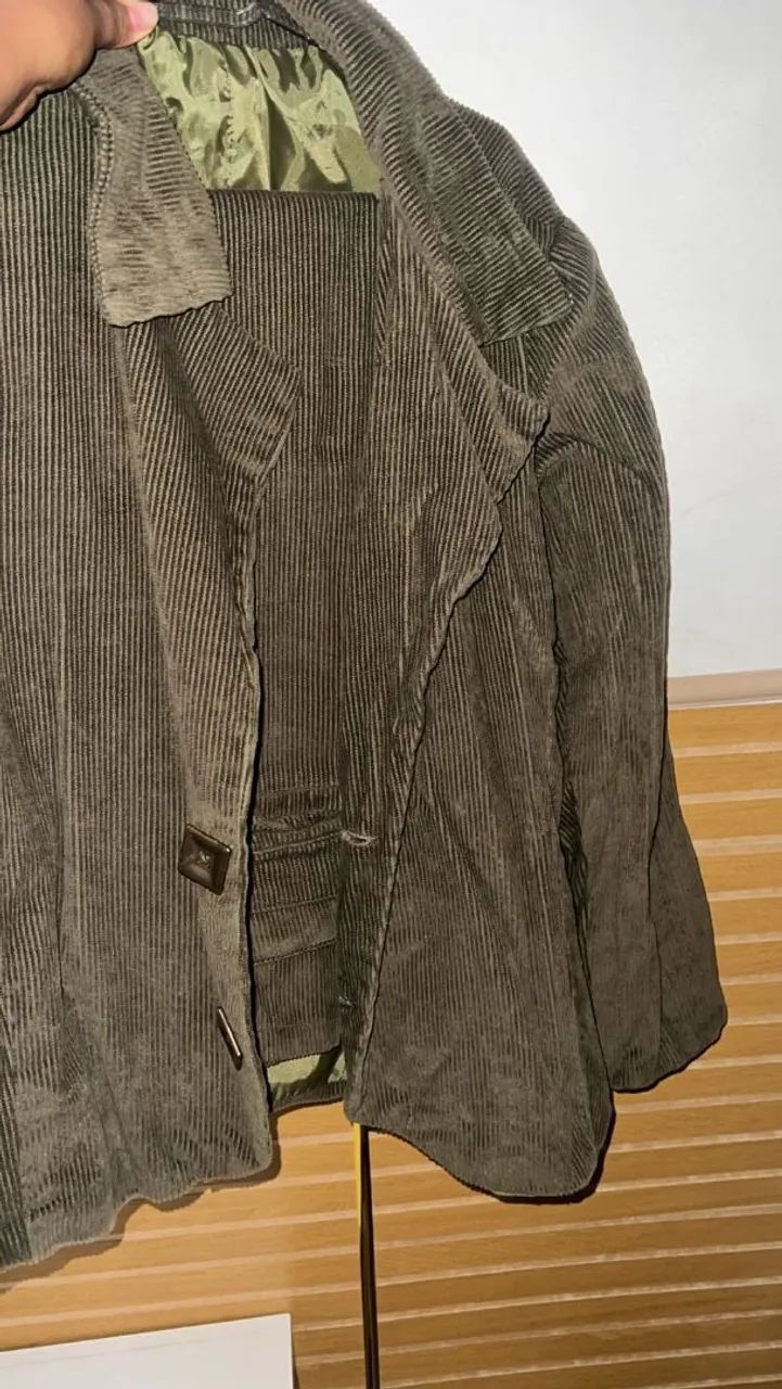 Conjunto blazer e calça cotelle tamanho GG  - Foto 2