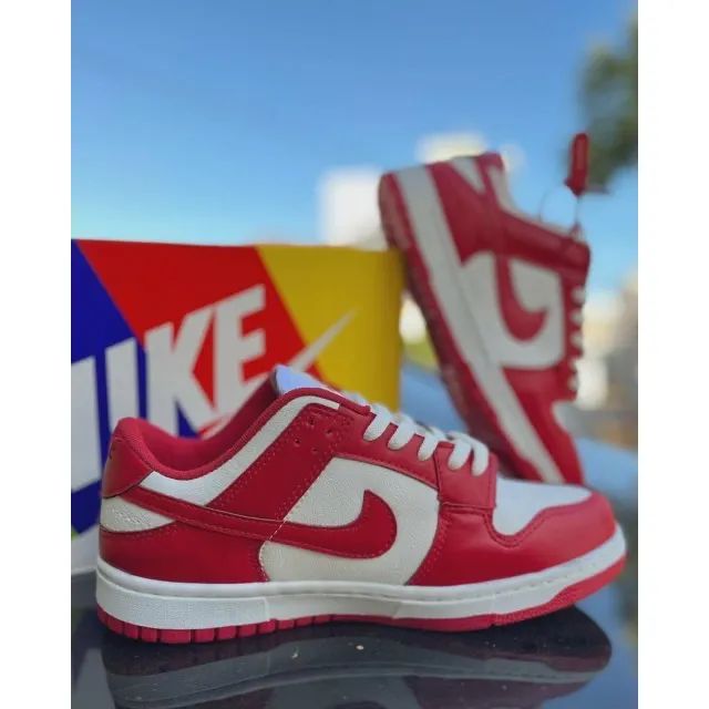 Nike dunk vermelho 