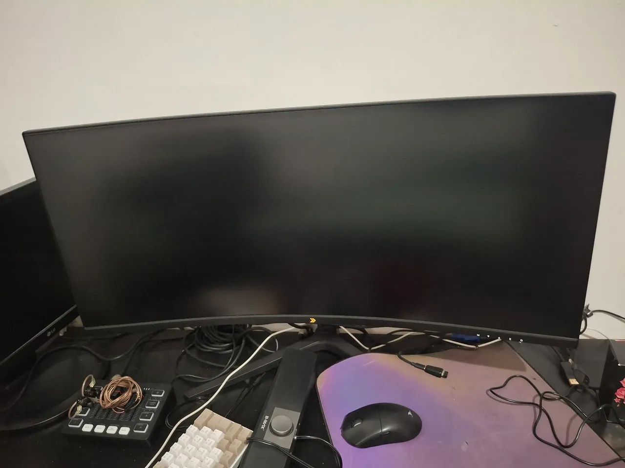 Vendo Monitor ultrawide 34 polegadas 180hz - Foto 5