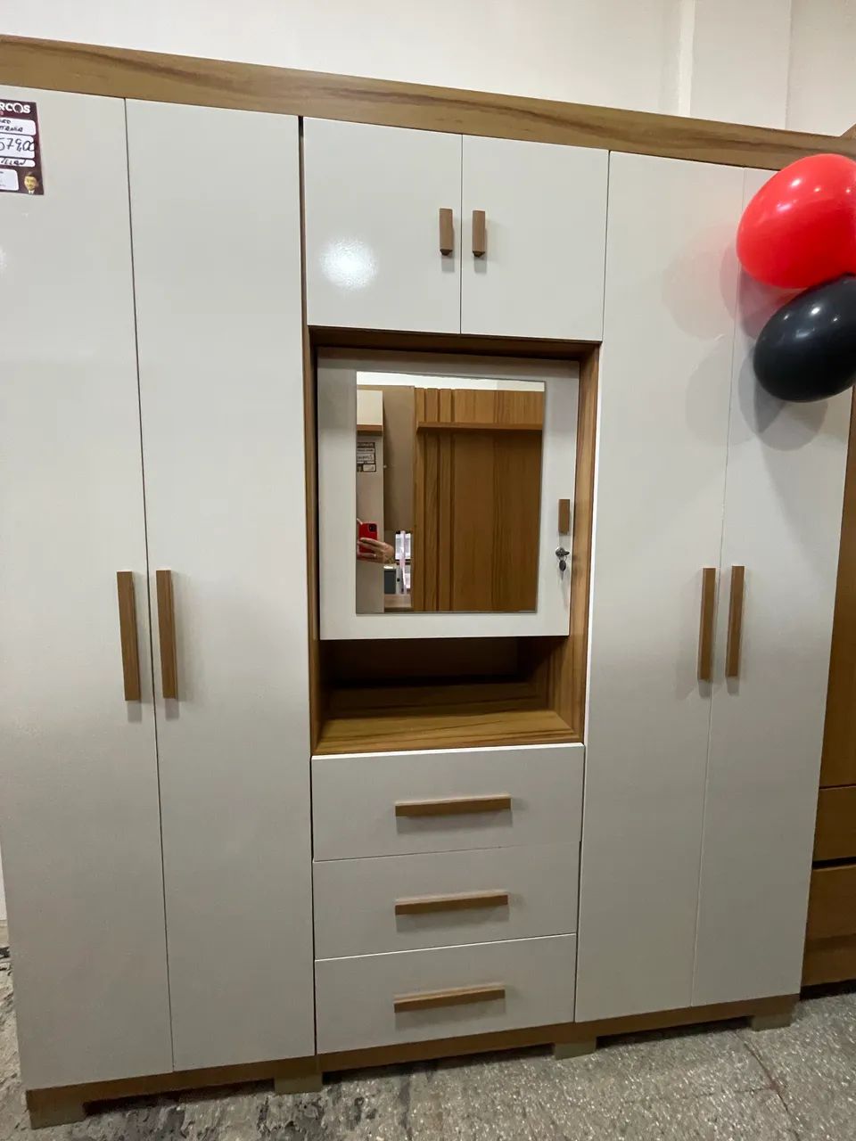 Guarda-Roupa Catânia 