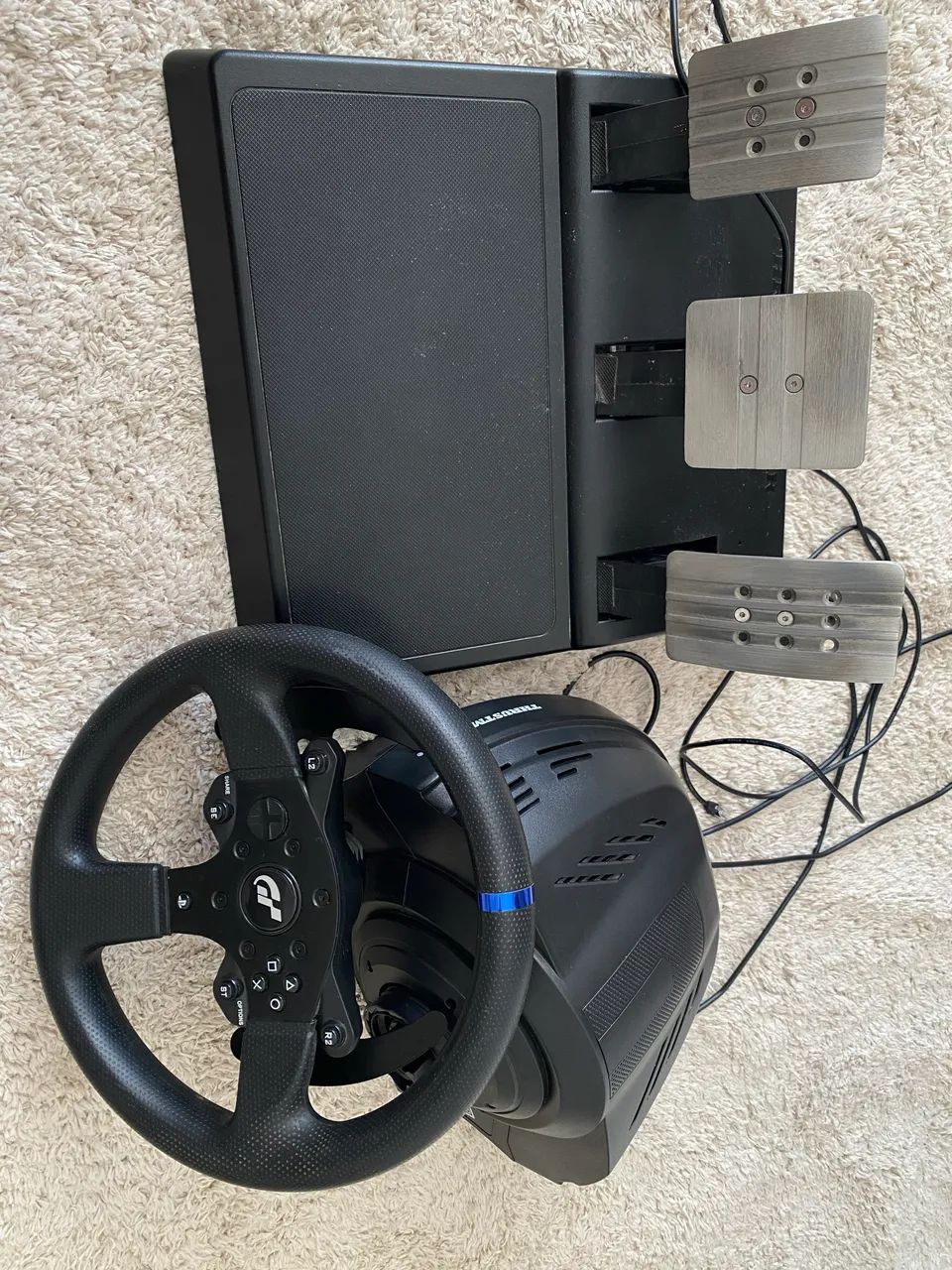 Volante thrustmaster t300 rs gt  - Foto 3