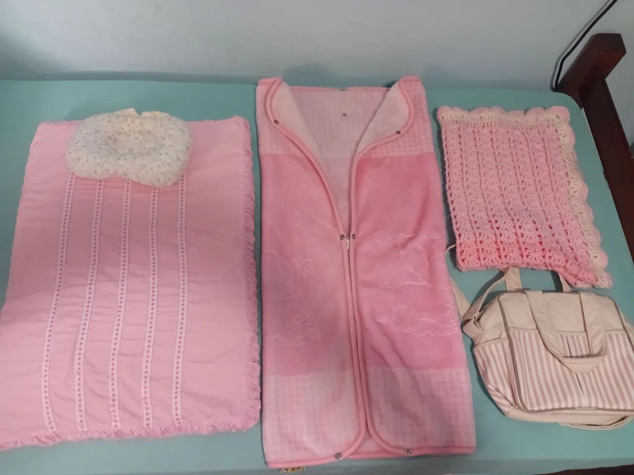 Desapego para bebe menina 