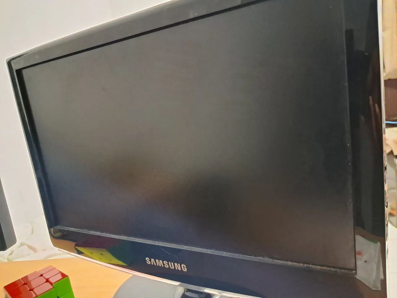 Monitor Samsung 633NW - Funcionando 100% - Foto 2