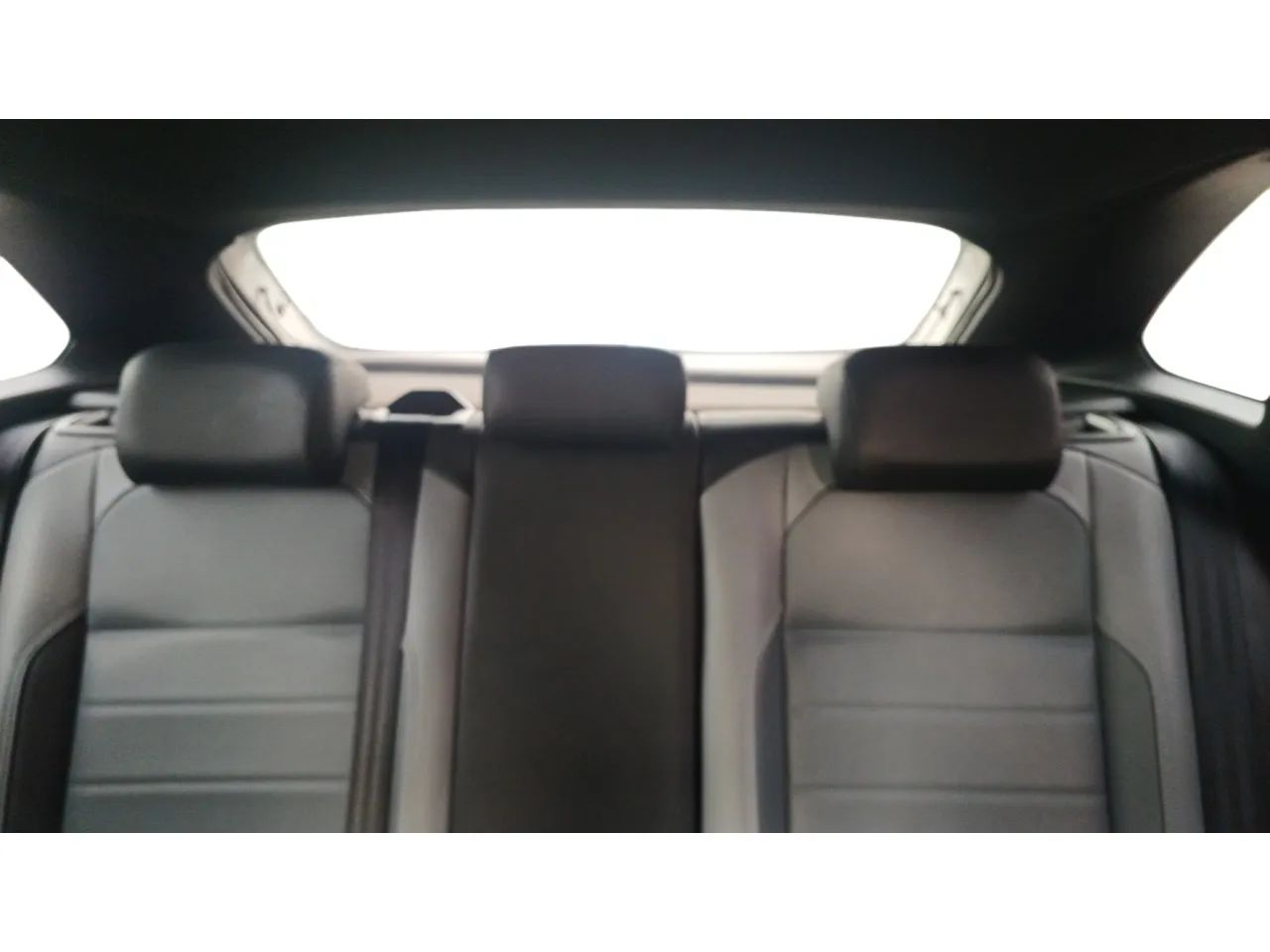 Volkswagen Nivus Highline 1.0 200 TSI Flex Aut., foto 13 de 16