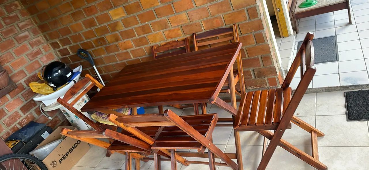 Mesa com seis cadeiras  - Foto 2