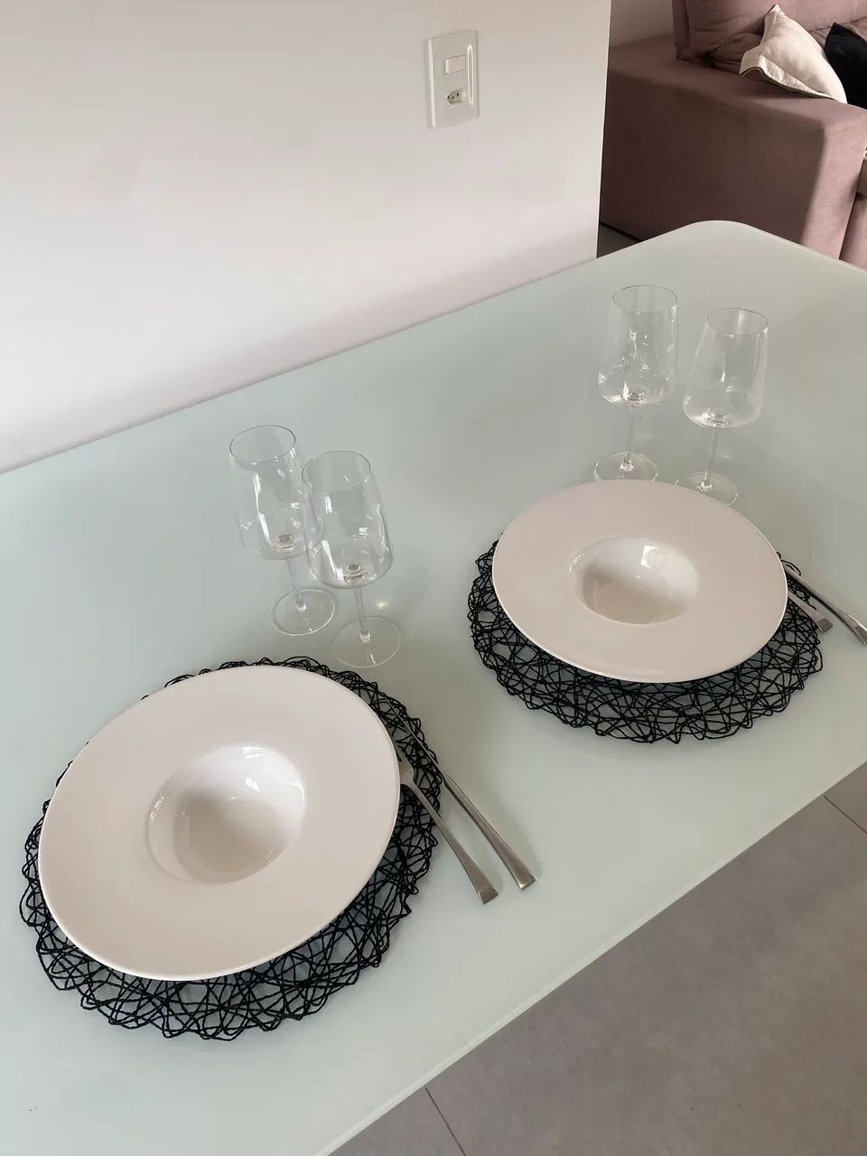 Mesa com 6 ou 8 lugares  - Foto 2