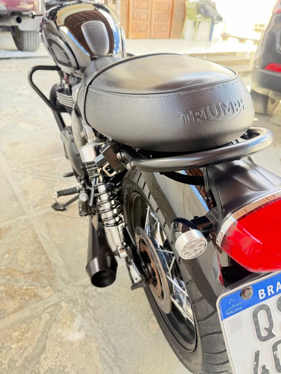 Triumph T100 Black  - Foto 3