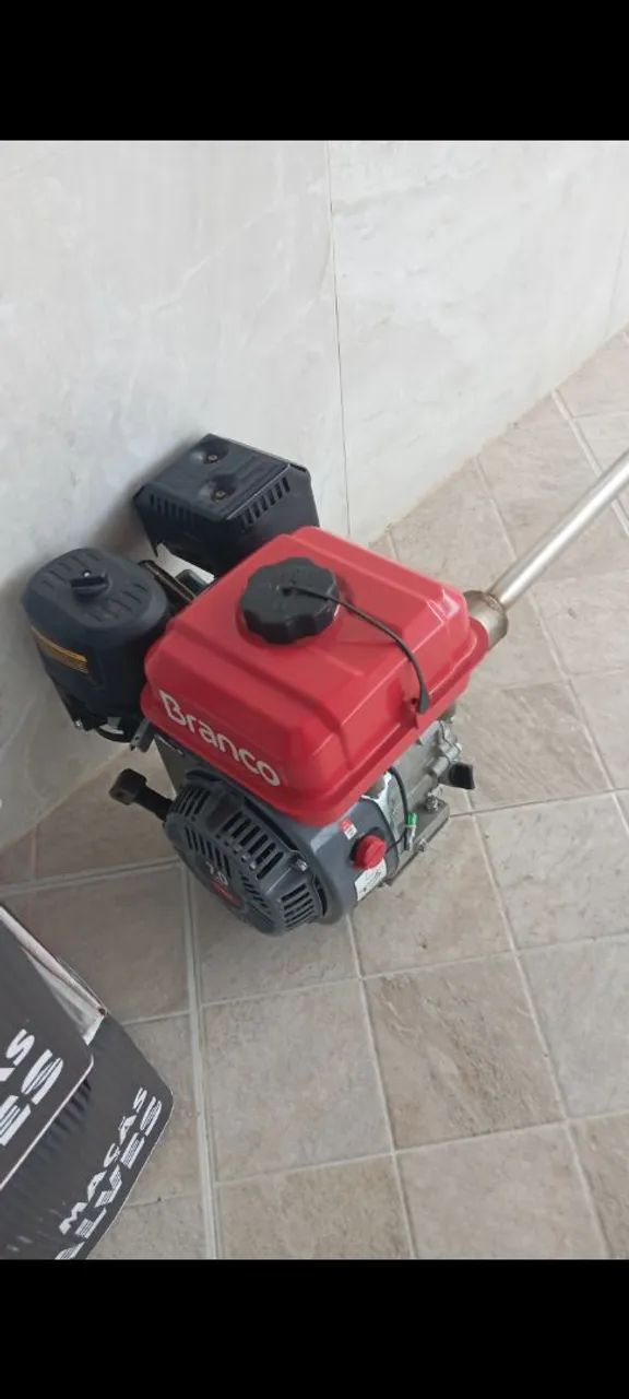 Vendo Motor Branco de 7cv