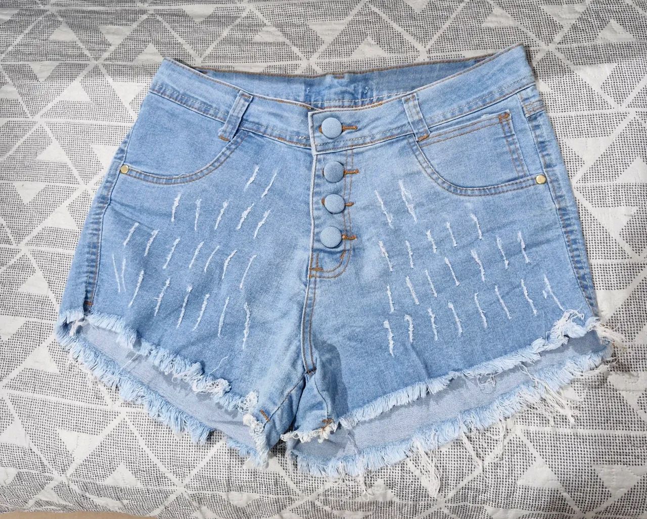 Lote 5 shorts feminino. Tam.44  - Foto 2