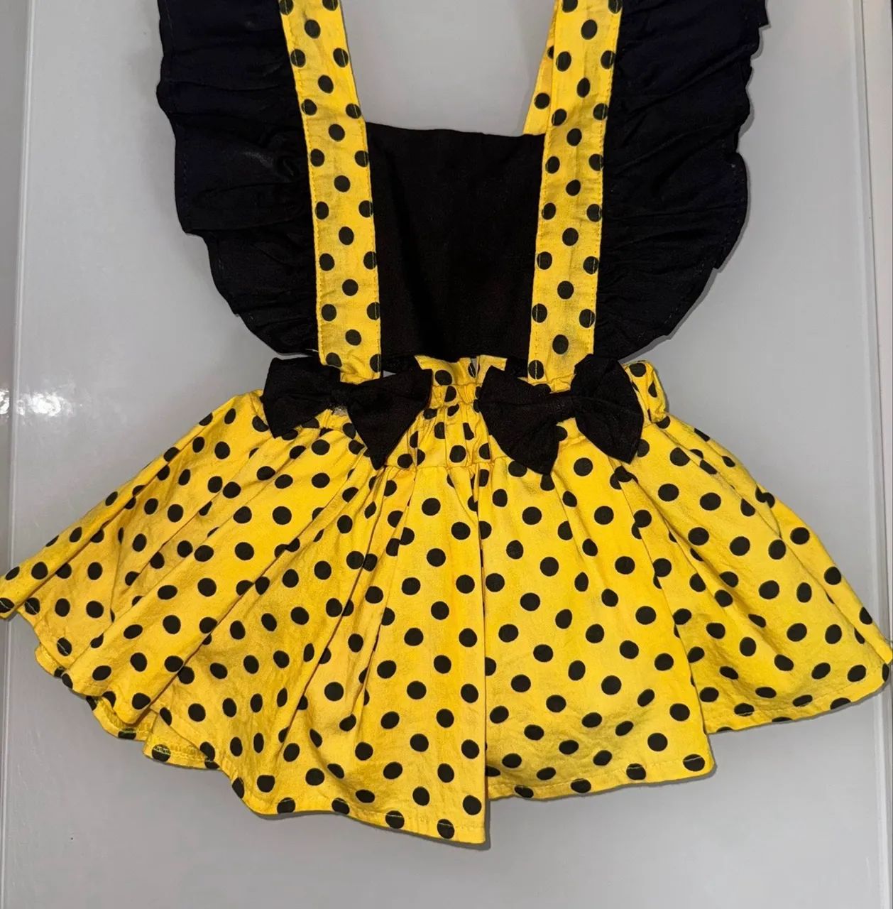 Vestido de abelha infantil 