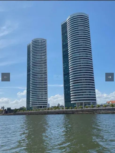 Apartamento com 247m², 4 suítes, 3 vagas - Foto 2