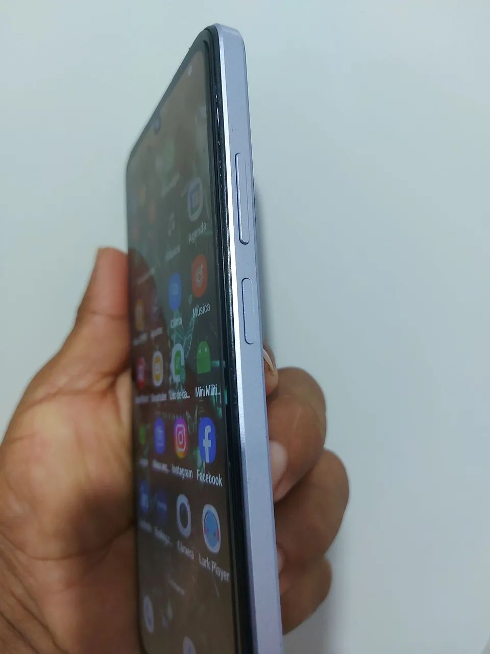 OPPO A40 - Foto 4