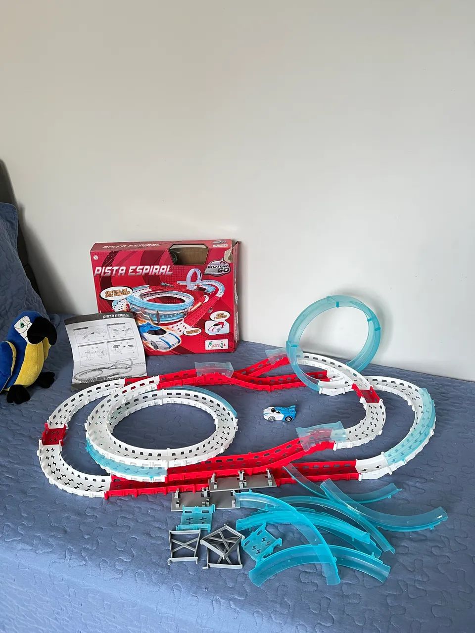 Pista com carrinho eletrônico- Pilha