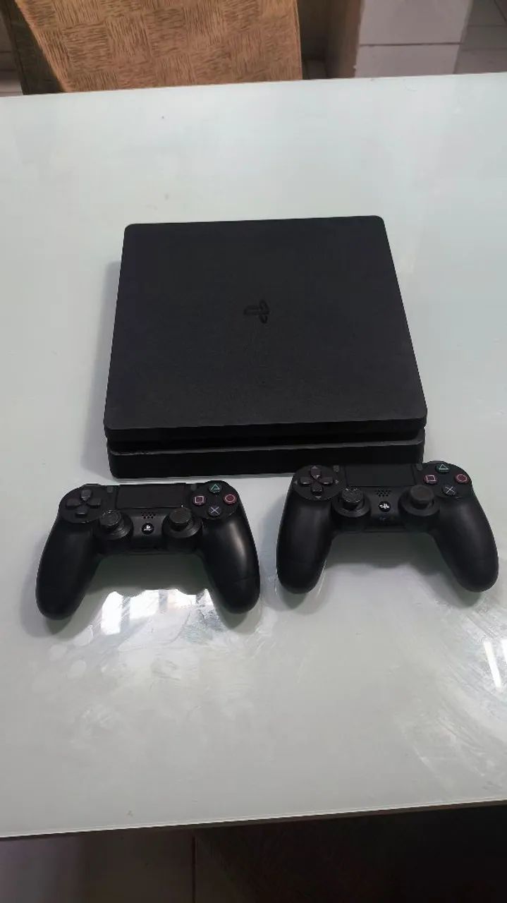 Playstation 4 Slim 1Tb