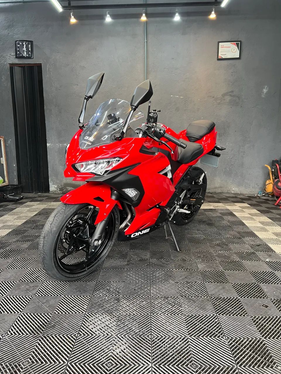 Kawasaki Ninja 400 