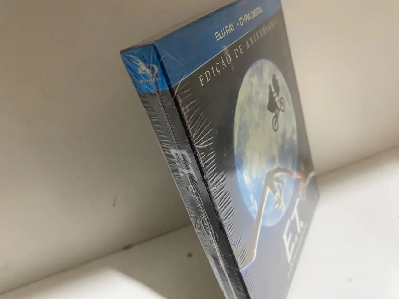 Blu-ray e cópia digital de E.T. O Extraterrestre - Edição de Aniversário. Lacrado - Foto 3