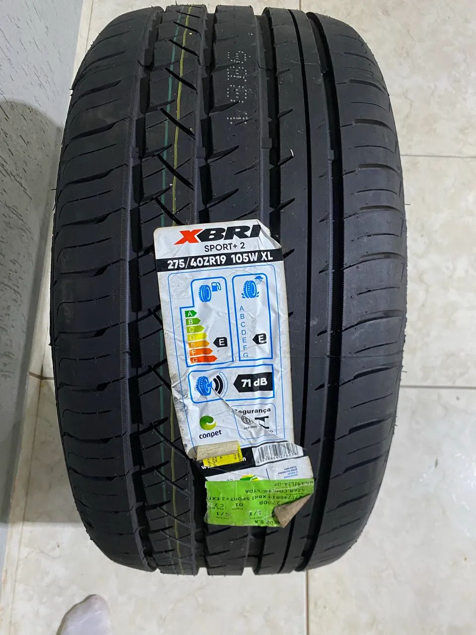 Pneu ARO 19 - novo 275 /40 última unidade  - Foto 2