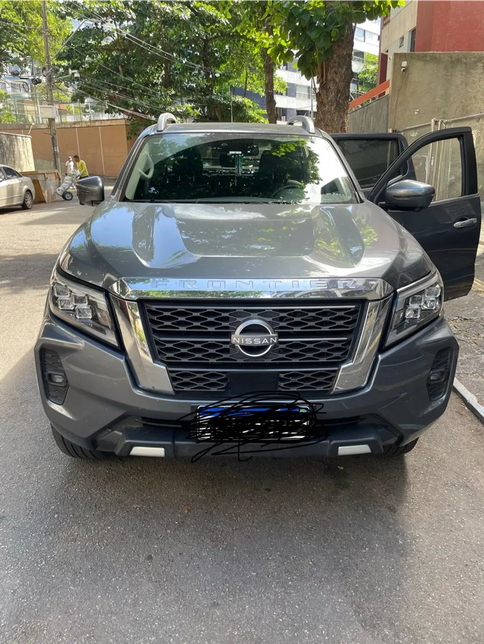 Nissan Frontier PLATI. CD 2.3 BI-TB DIES.AUT. 2026