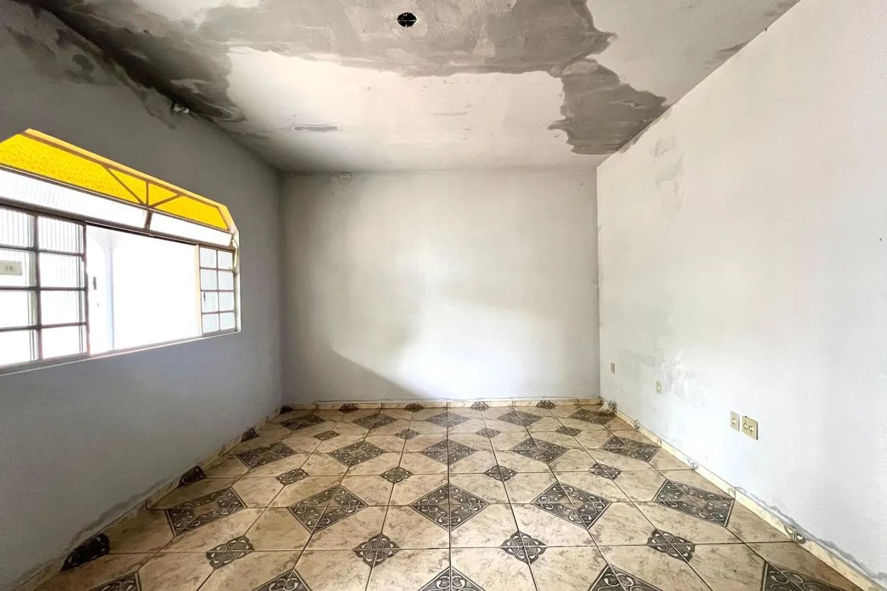 Casa à Venda - Pedra Azul, 3 Quartos, 360 m2 - Foto 2