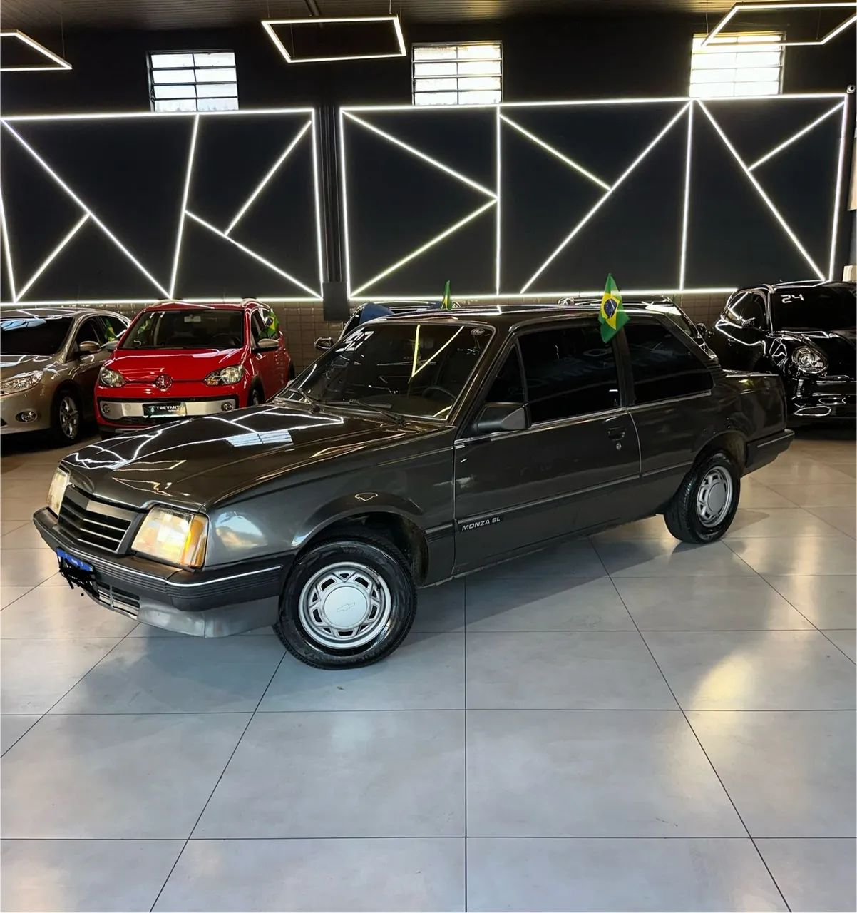 Chevrolet Monza 1990