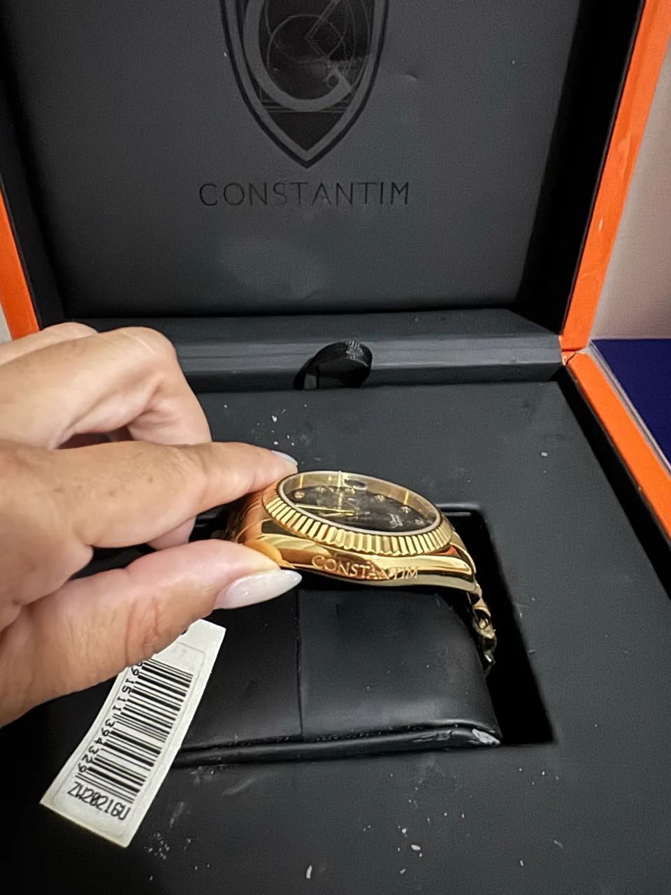 Relógio de luxo dourado novo  - Foto 5