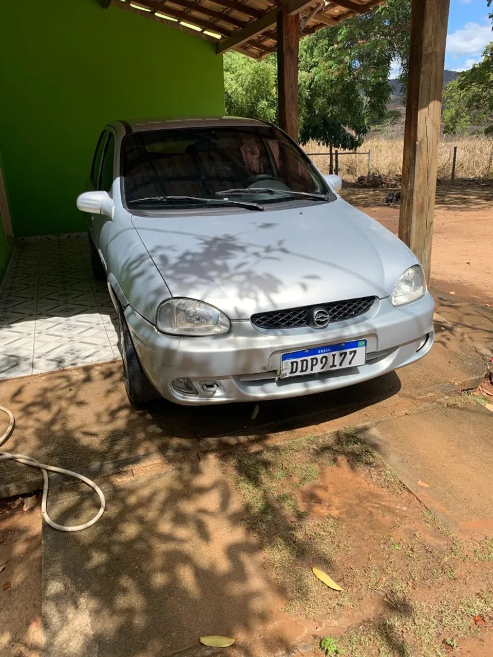Chevrolet Corsa Corsa Sedan Super Milenium 1.0 MPFI 16V 2001