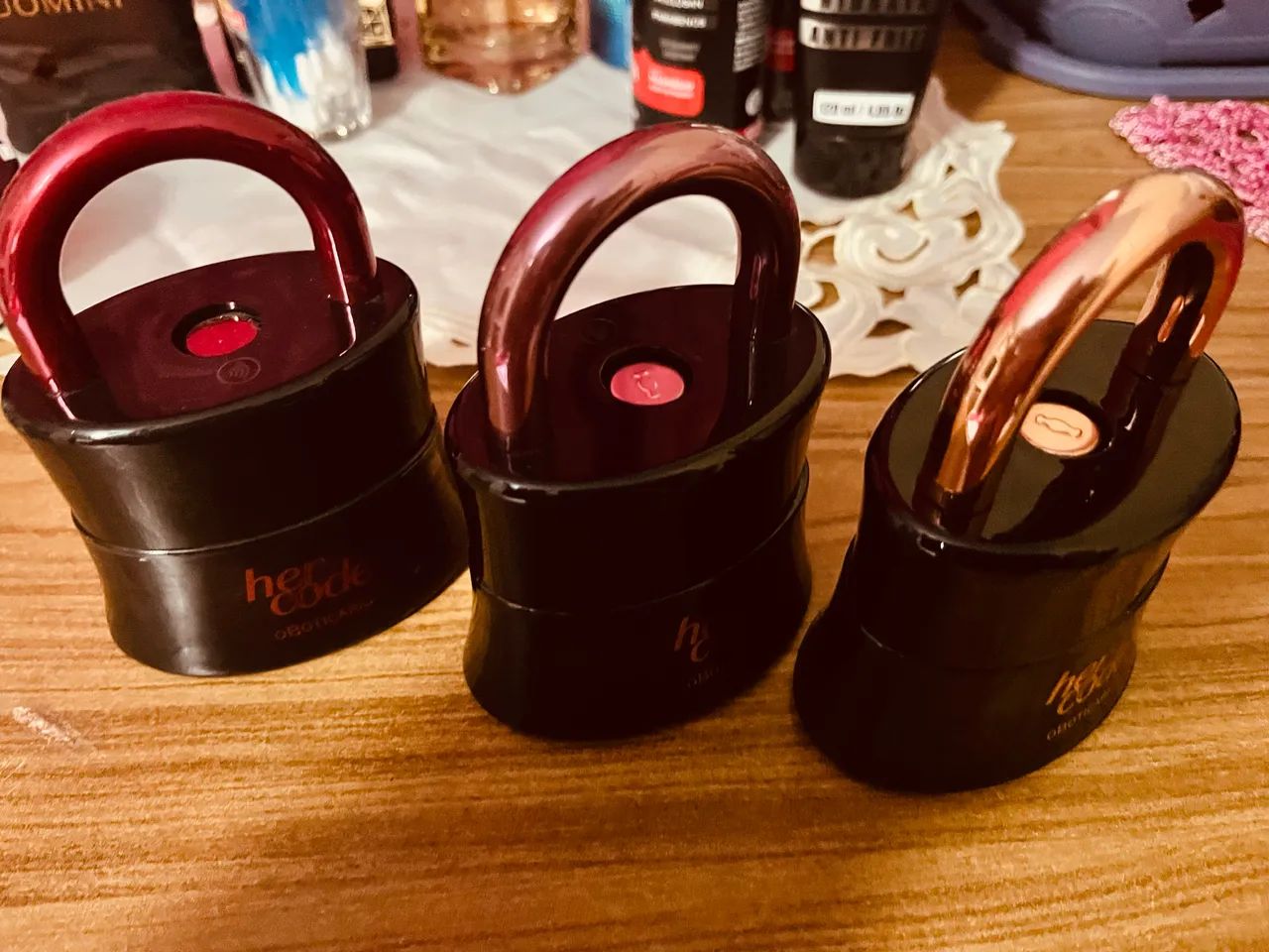 Vendo trio de perfume o Boticario praticamente cheios na validade  - Foto 2
