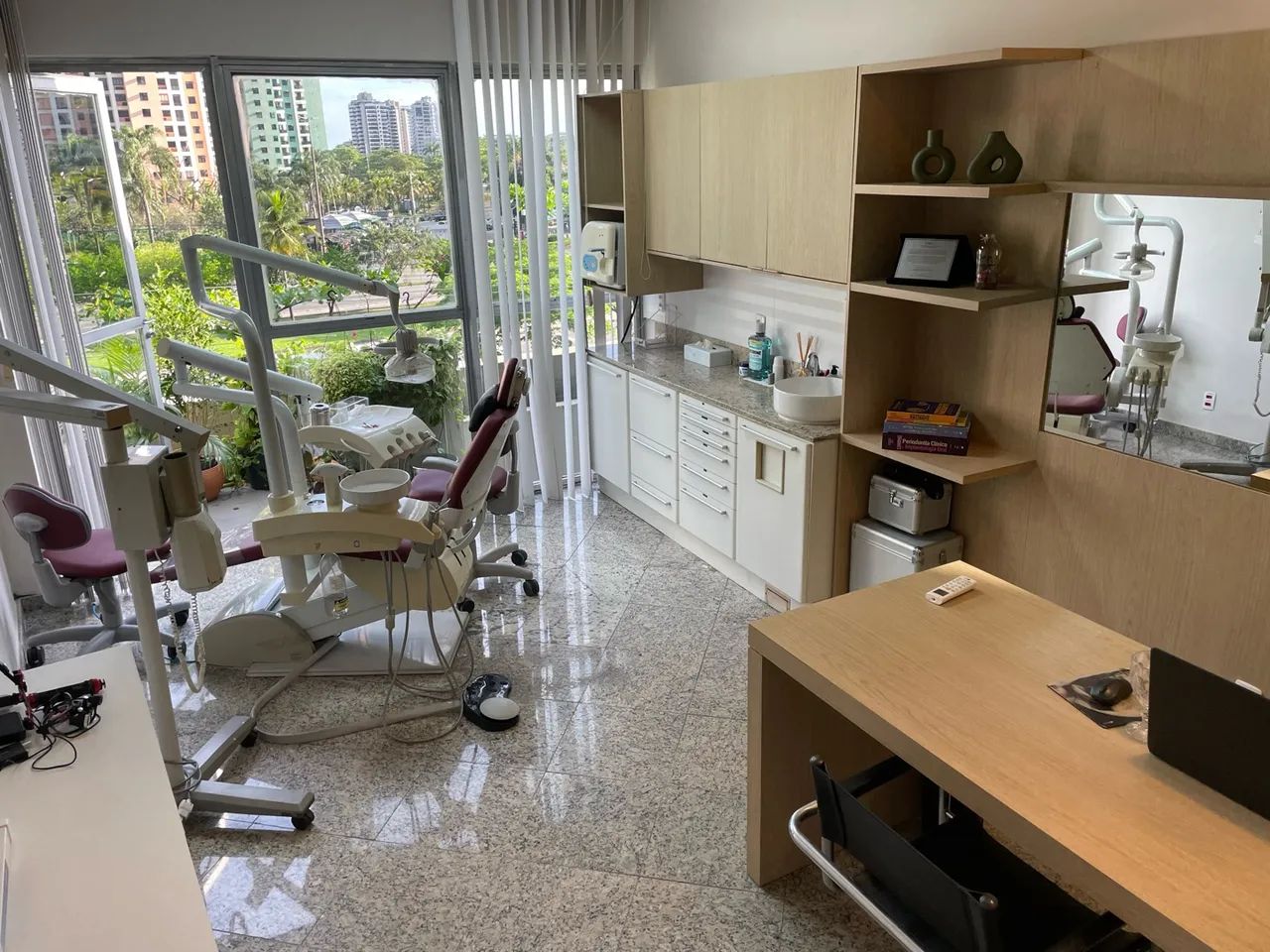 Alugo consultório odontológico 