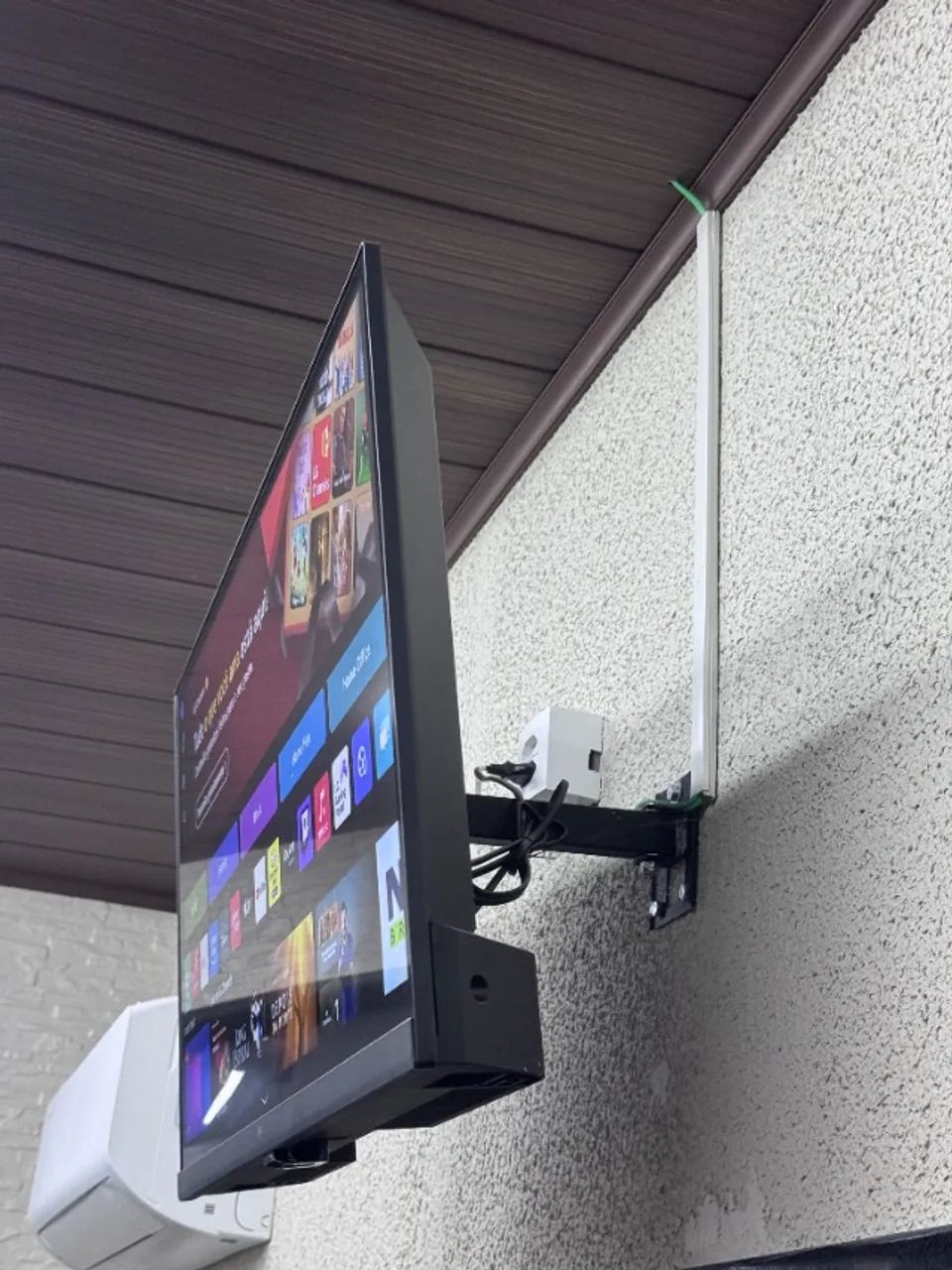 Smart Tv Lg 32" Hd  Wi-fi 32lr600bpsa - Foto 2
