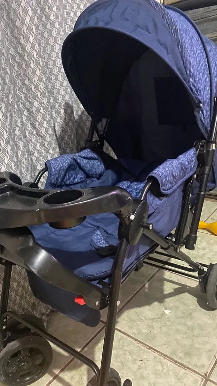 Carrinho de bebê em ótimo estado  - Foto 3