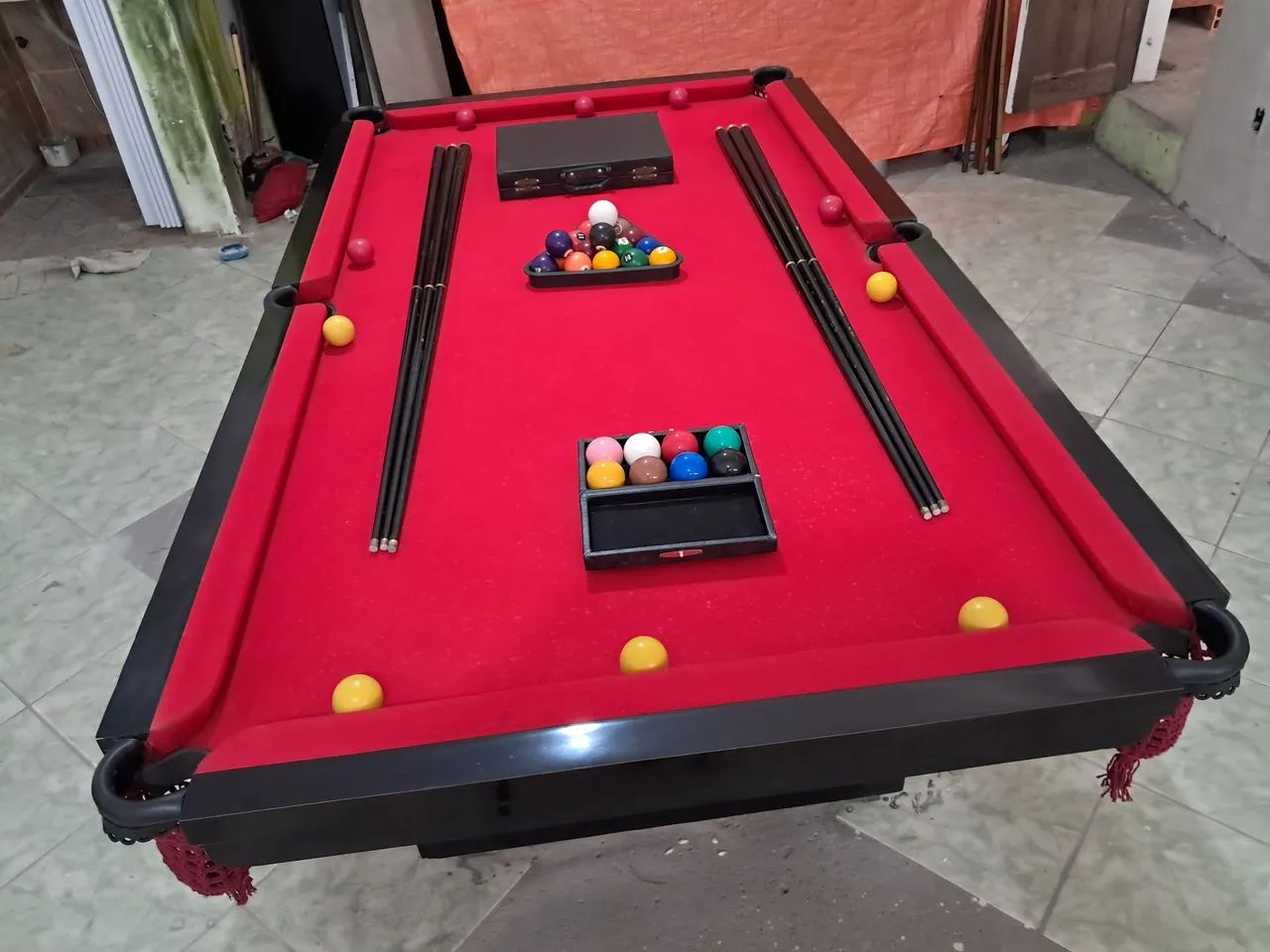 Mesa de sinuca  com tampa de madeira em otimo estado  - Foto 4