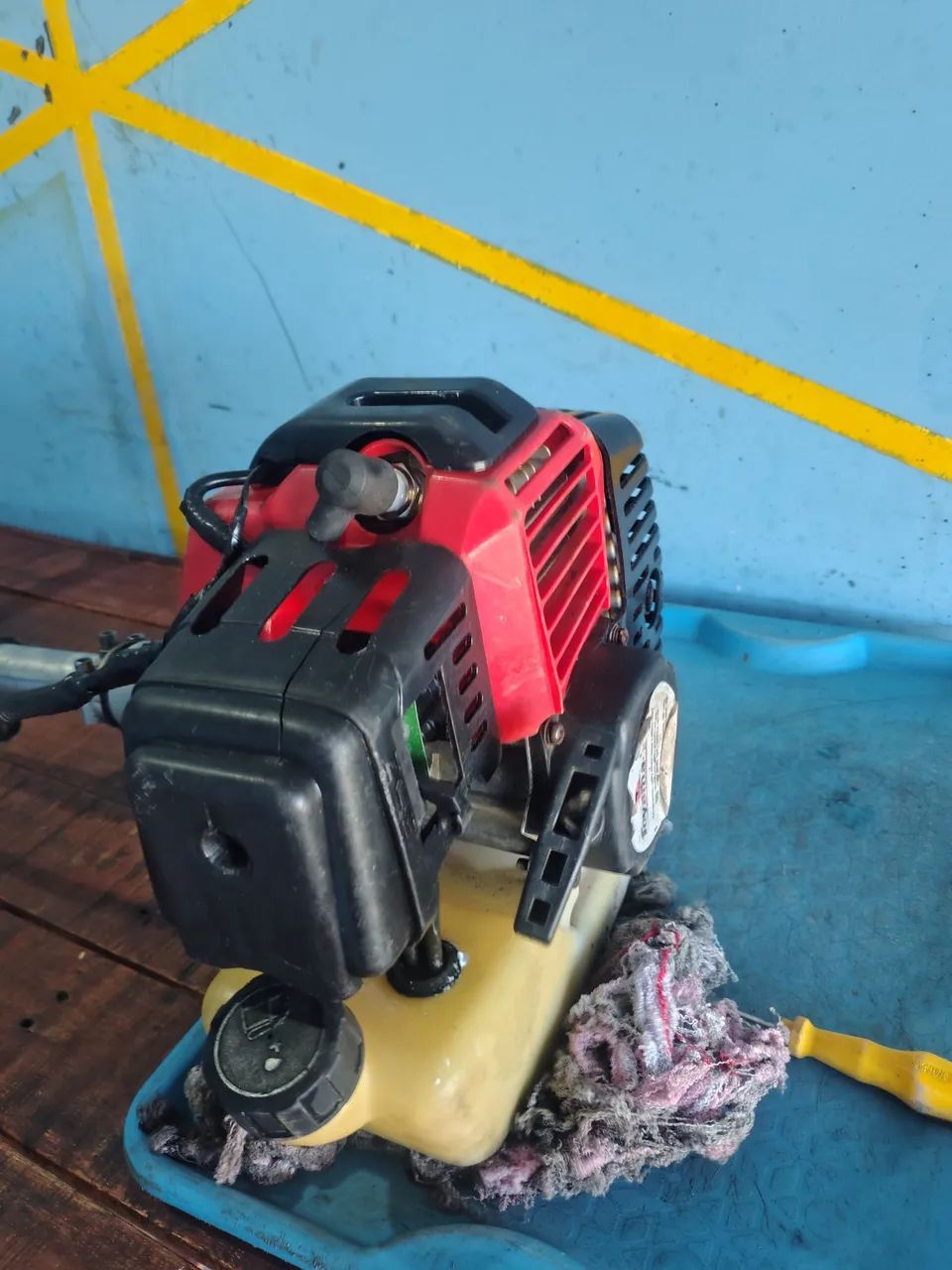 Roçadeira Toyama 52cc - Foto 4