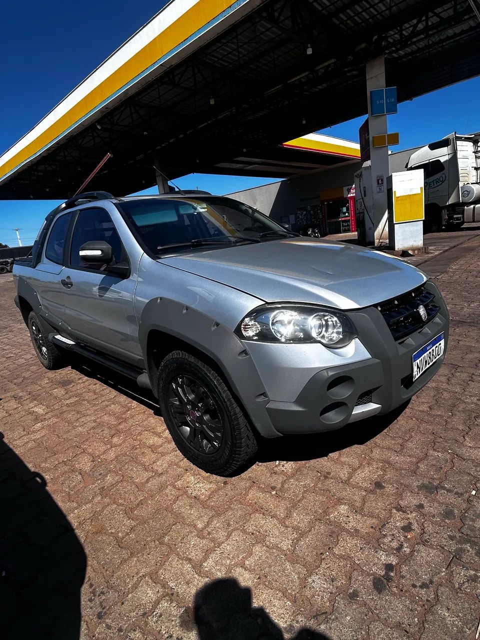 Fiat Strada Adventure1.8/ 1.8 Locker Flex CD 2010 - Foto 3