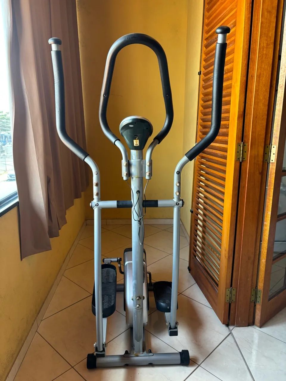 Elíptico Usado Cinza - Foto 2
