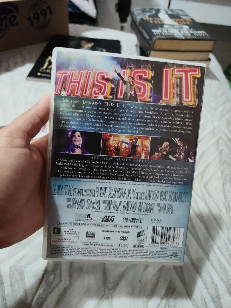 MICHAEL JACKSON DOCUMENTÁRIO + THIS IS IT (USADO/CONSERVADO) DVD  - Foto 3