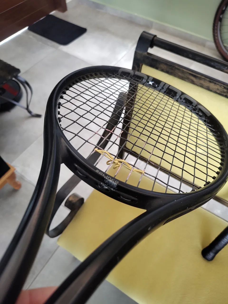 Raquete Solinco blackout 300 (par)