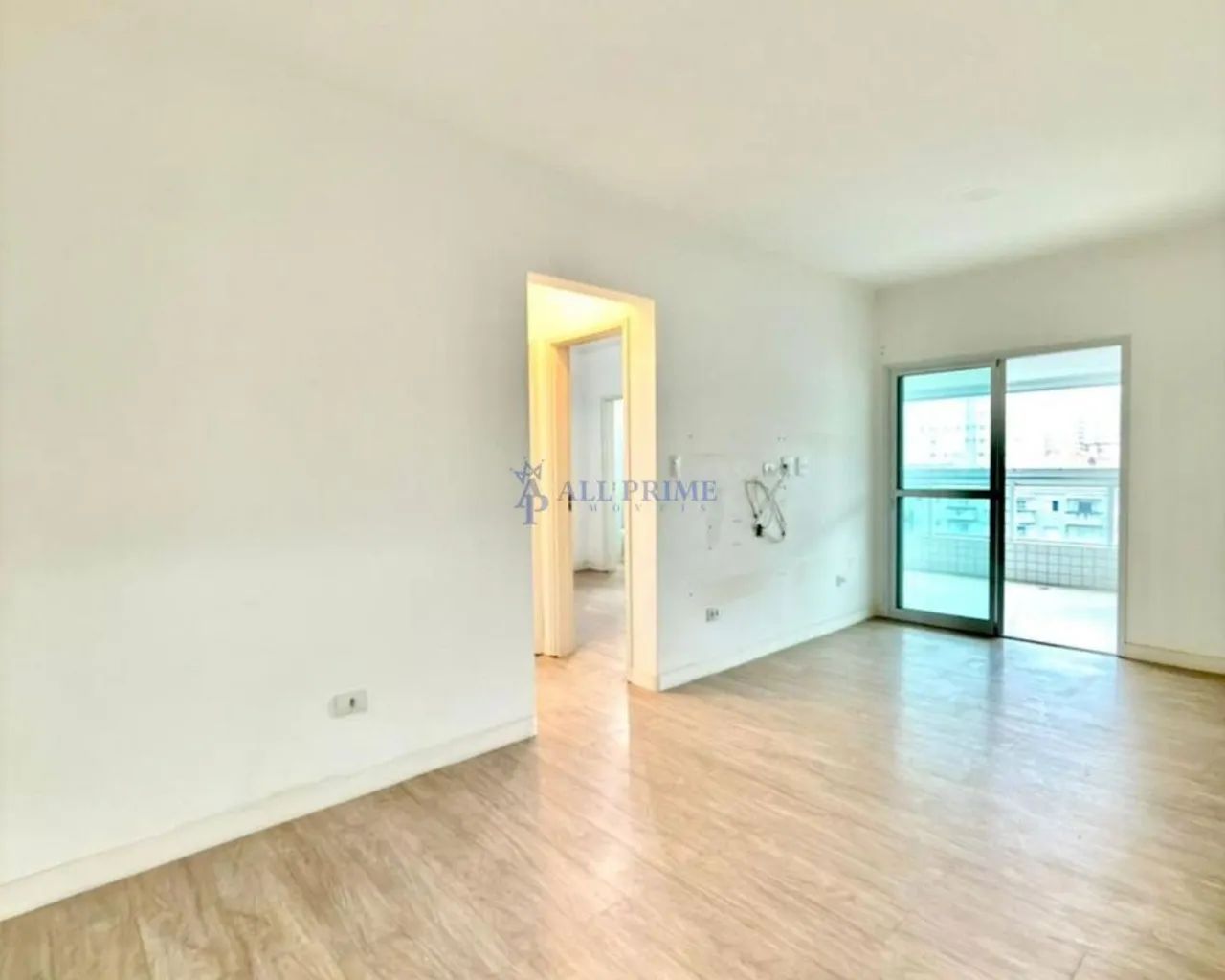 APARTAMENTO COM PISCINA E SACADA COM CHURRASQUEIRA À CARVÃO - Foto 2
