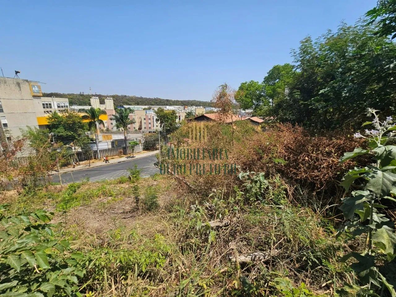 Lote com 360m² á venda no bairro Jaraguá. - Foto 3
