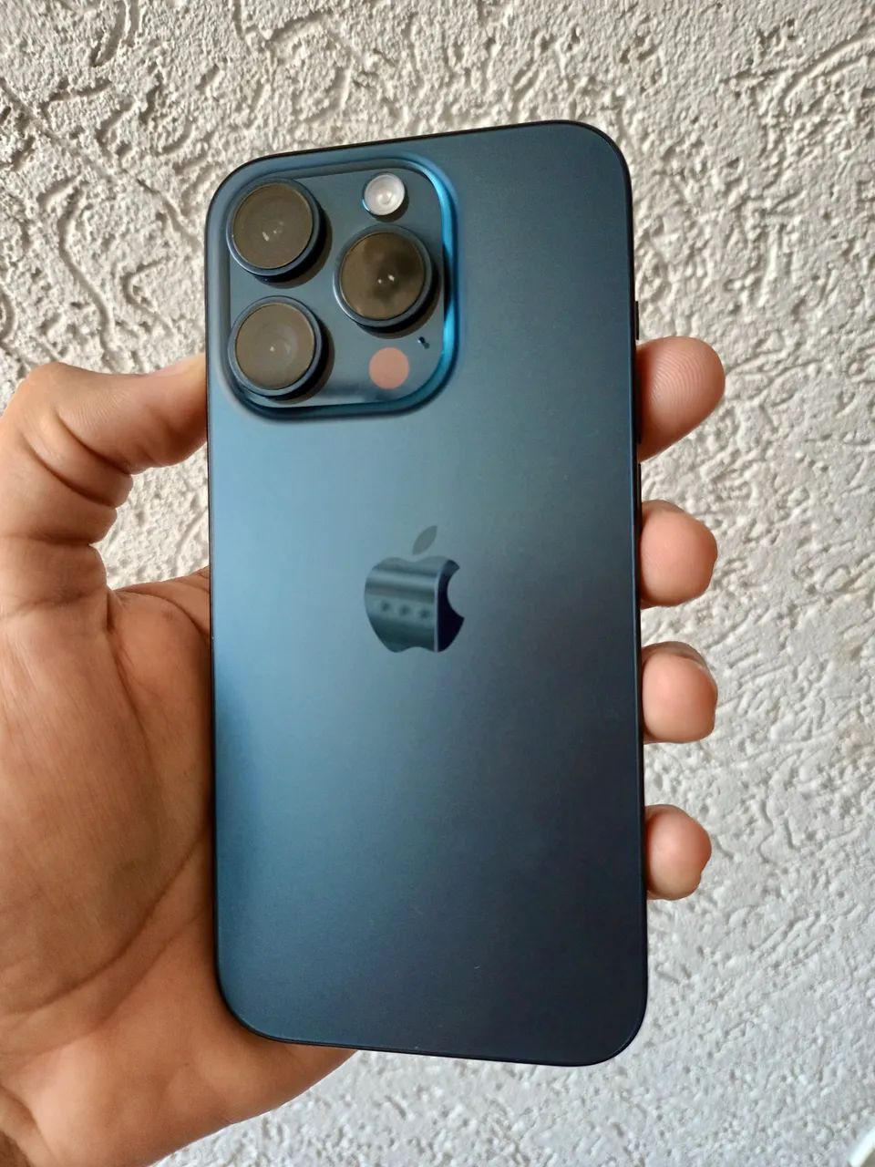 iPhone 15 Pro (128Gb) - Celulares e Smartphones - Jardim