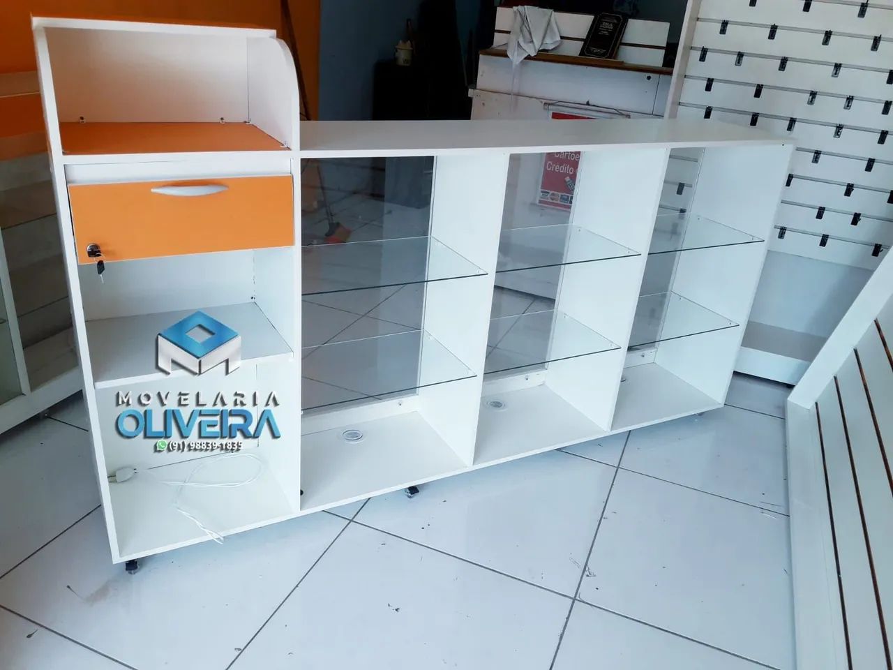 Balcão caixa com vitrine frontal e gaveta secreta fabricamos diversos modelos e valores  - Foto 2
