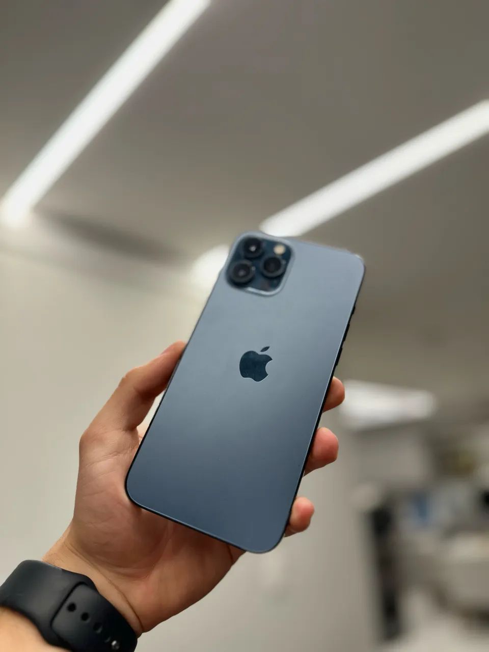 iPhone 12 Pro Max - Celulares e Smartphones - Xanxerê 1495468603 | OLX