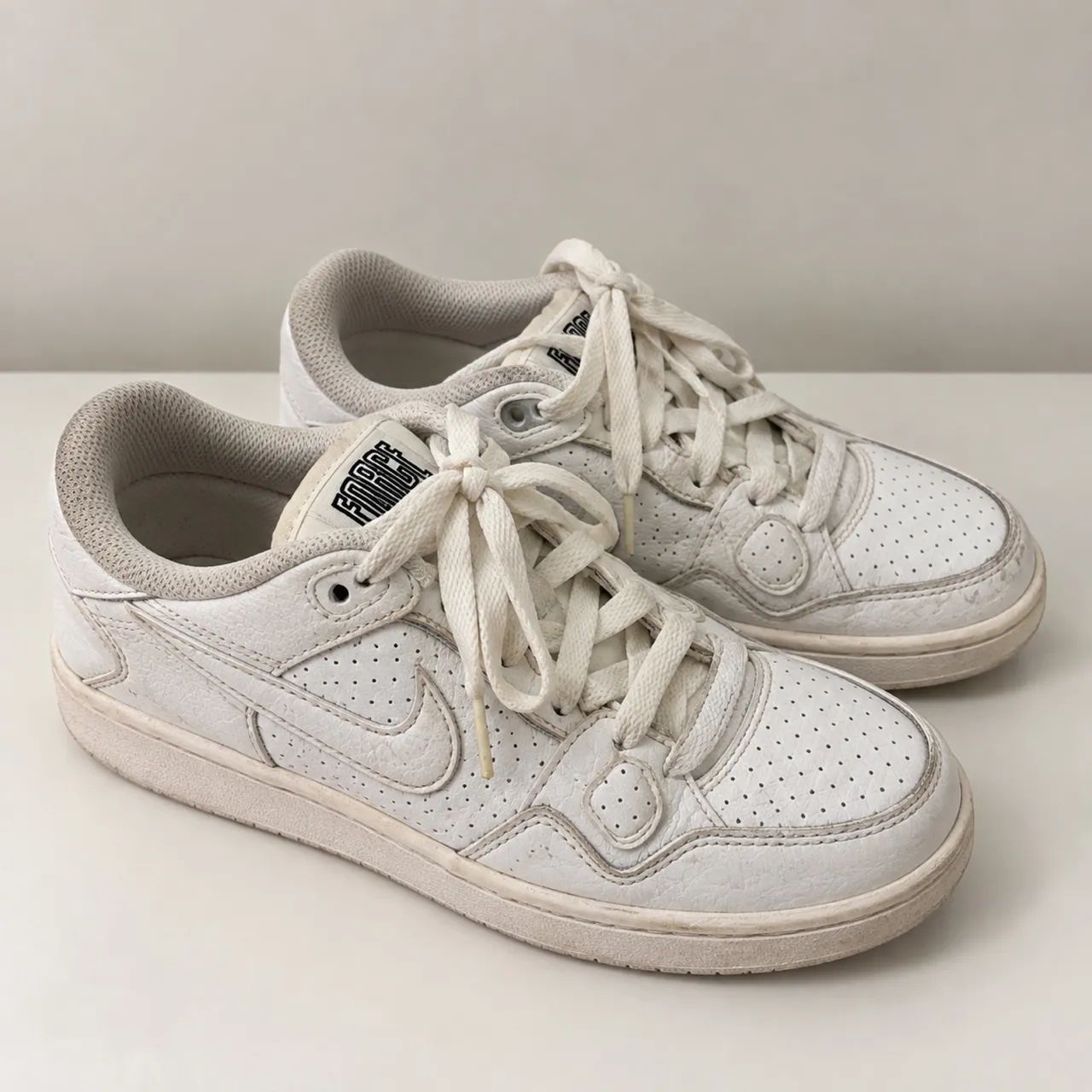Tênis Nike Air Force